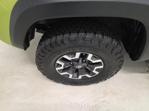 Electric Lime Metallic 2023 Toyota Tacoma TRD Off Road