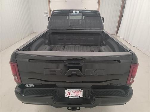 2025 RAM 2500 Big Horn Crew Cab 4x4 6'4' Box