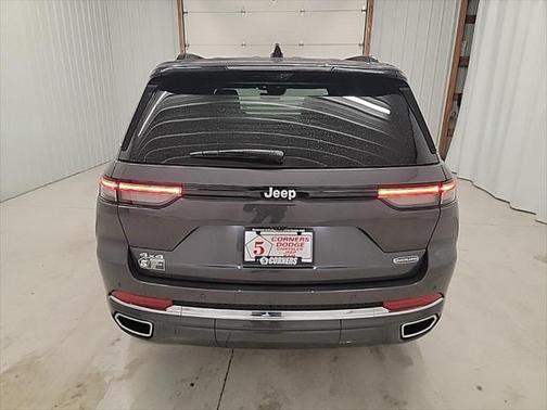 2025 Jeep Grand Cherokee Overland