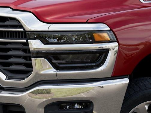 Molten Red Pearlcoat 2026 RAM 3500 Big Horn Crew Cab 4x4 6'4' Box