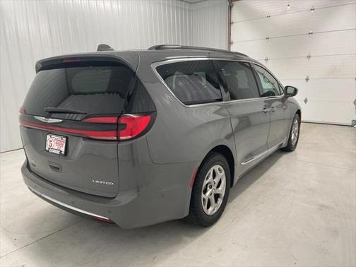 2022 Chrysler Pacifica Limited