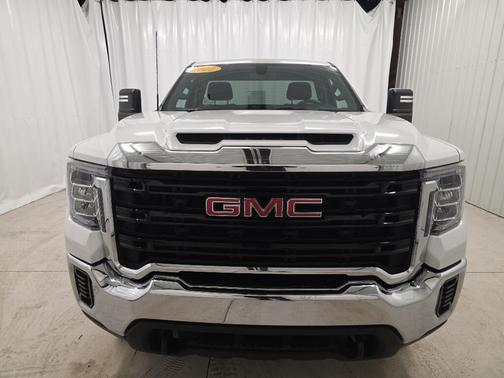 2022 GMC Sierra 2500 Pro