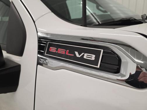 2022 GMC Sierra 2500 Pro