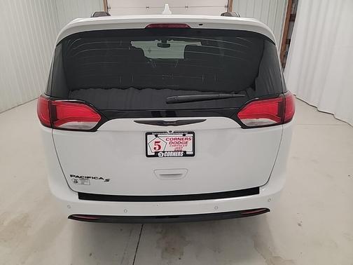 2019 Chrysler Pacifica Touring-L Plus
