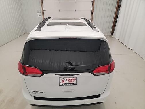 2019 Chrysler Pacifica Touring-L Plus