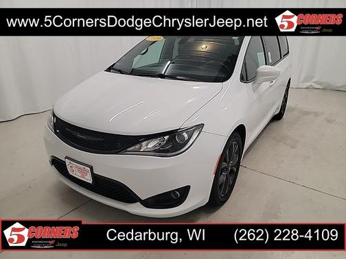 2019 Chrysler Pacifica Touring-L Plus