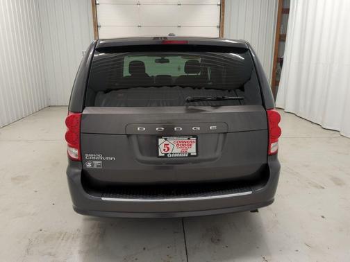 Granite Crystal Metallic Clearcoat 2015 Dodge Grand Caravan AVP/SE