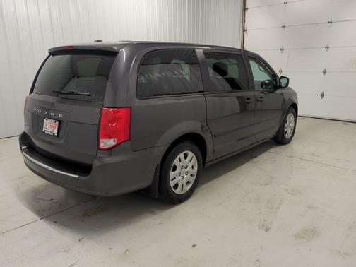 Granite Crystal Metallic Clearcoat 2015 Dodge Grand Caravan AVP/SE