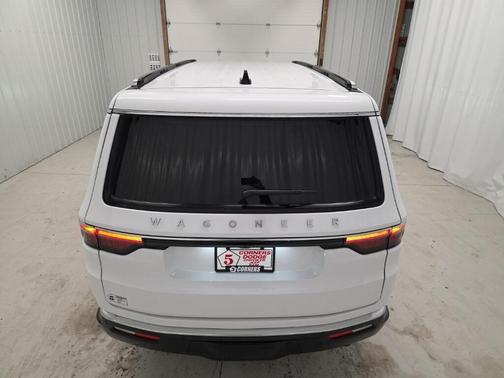 2025 Jeep Wagoneer L Series II 4x4