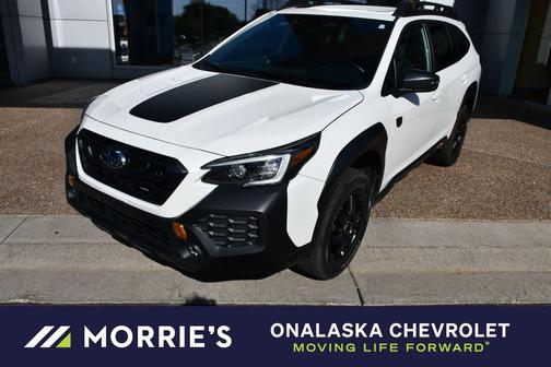 Crystal White Pearl 2024 Subaru Outback Wilderness