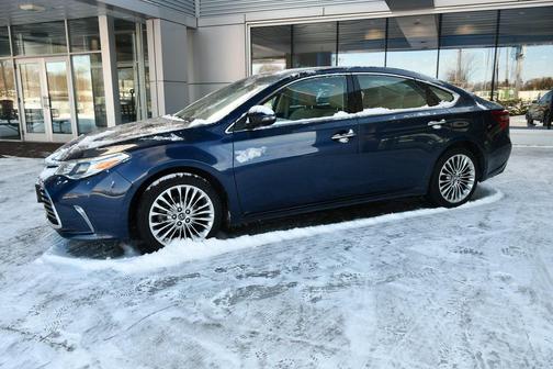 2017 Toyota Avalon Limited