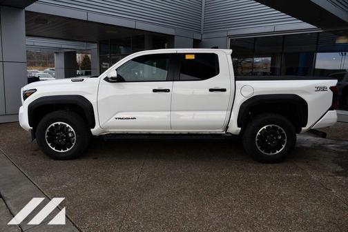 2025 Toyota Tacoma Hybrid TRD Off Road