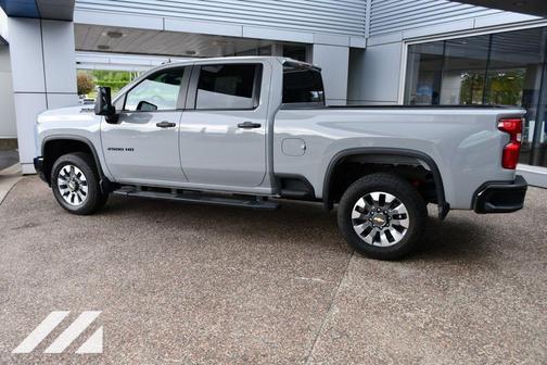 Cherry Red Tintcoat 2022 Chevrolet Suburban 4WD Z71