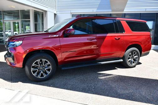 Cherry Red Tintcoat 2022 Chevrolet Suburban 4WD Z71