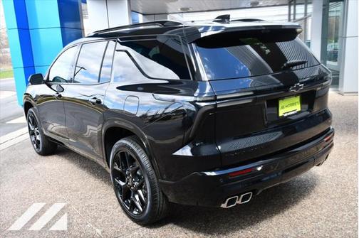 2025 Chevrolet Traverse RS