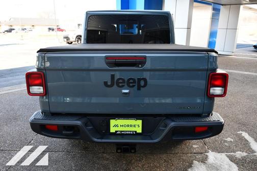 2025 Jeep Gladiator High Tide