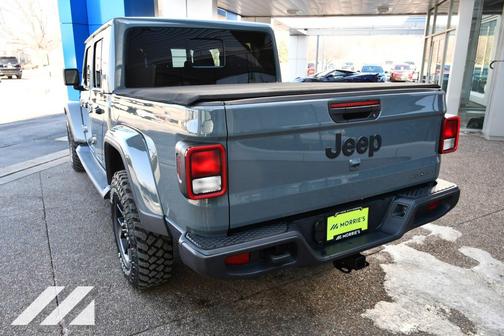 2025 Jeep Gladiator High Tide