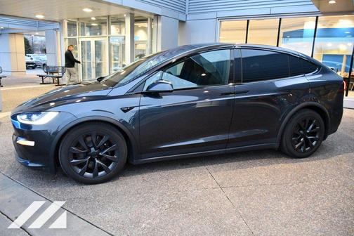2024 Tesla Model X Long Range