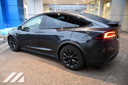 2024 Tesla Model X Long Range