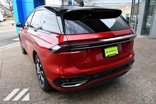 2025 Lincoln Nautilus Reserve