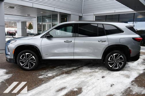 2025 Buick Enclave Sport Touring