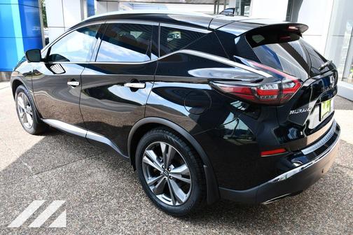 Super Black 2023 Nissan Murano Platinum Intelligent AWD