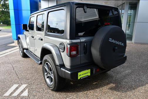 2023 Jeep Wrangler 4-Door Sahara 4x4