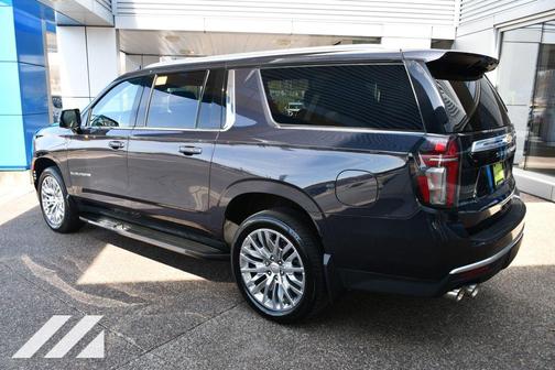 2023 Chevrolet Suburban 4WD High Country