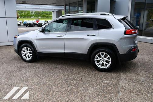 Billet Silver Metallic Clearcoat 2018 Jeep Cherokee Latitude Plus