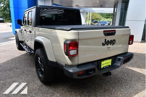 2022 Jeep Gladiator Altitude 4x4