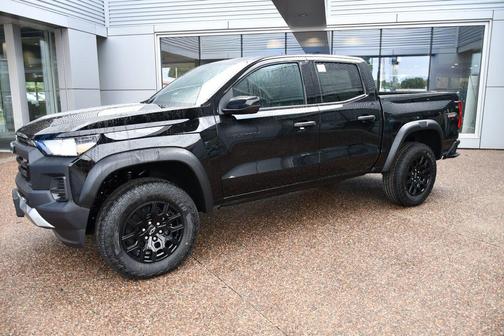 Black 2026 Chevrolet Colorado Trail Boss