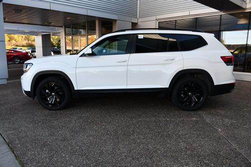2023 Volkswagen Atlas 3.6L SE w/Technology