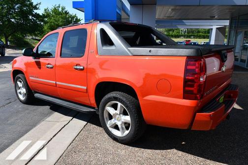 Inferno Orange Metallic 2011 Chevrolet Avalanche 1500 LTZ