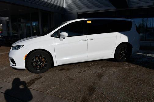 2021 Chrysler Pacifica Touring