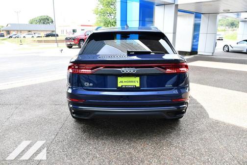 Navarra Blue Metallic 2020 Audi Q8 55 Prestige