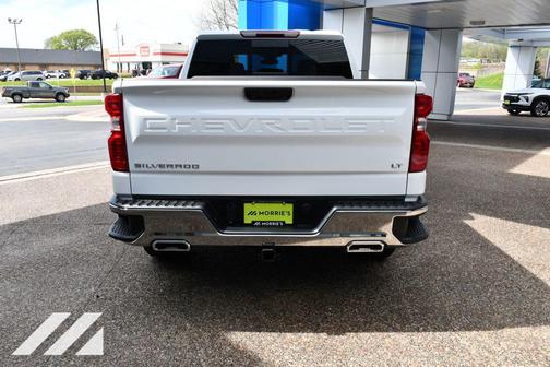 Summit White 2026 Chevrolet Silverado 1500 LT