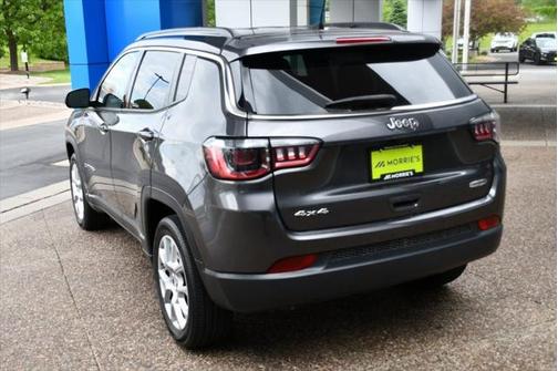 2023 Jeep Compass Latitude Lux