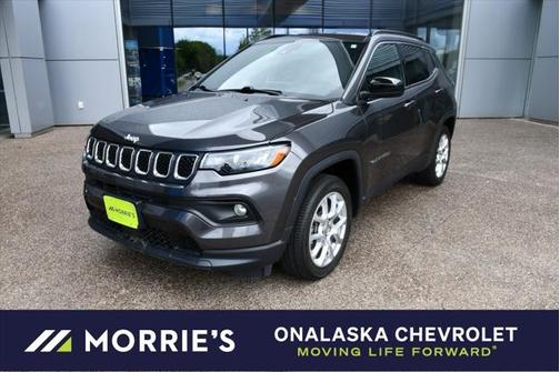 2023 Jeep Compass Latitude Lux