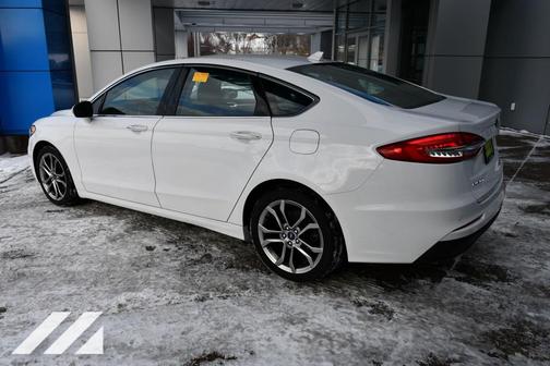 2019 Ford Fusion SEL
