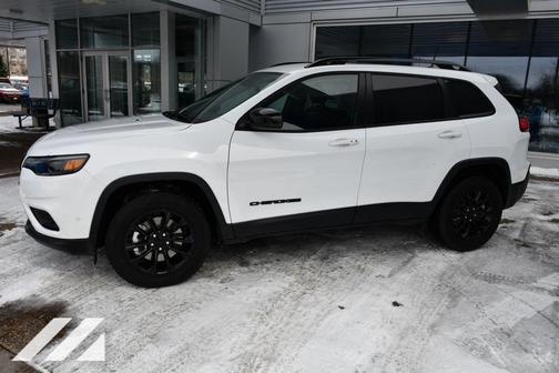 2023 Jeep Cherokee Altitude