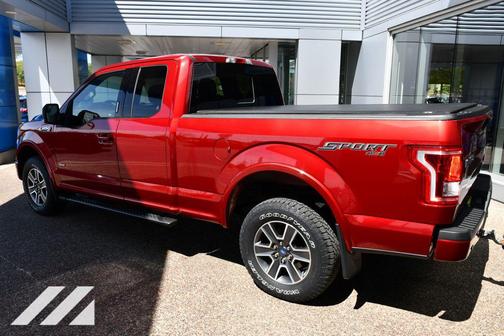 Ruby Red Metallic Tinted Clearcoat 2015 Ford F-150 XLT