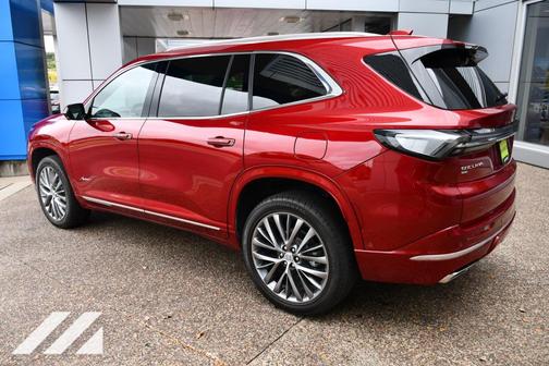 2025 Buick Enclave Avenir FWD