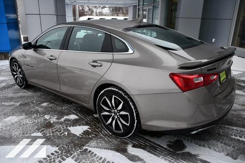 2022 Chevrolet Malibu FWD RS