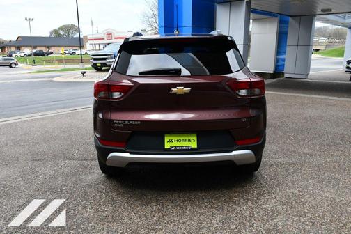 Mahogany Red Metallic 2022 Chevrolet Trailblazer LT