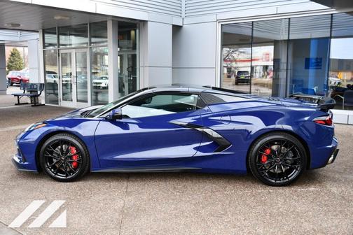 2025 Chevrolet Corvette Stingray w/3LT