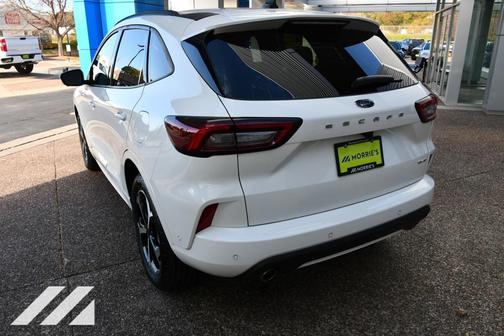 2023 Ford Escape ST-Line Elite