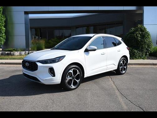 2023 Ford Escape ST-Line Elite