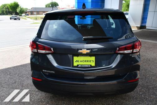 Iron Gray Metallic 2022 Chevrolet Equinox LS