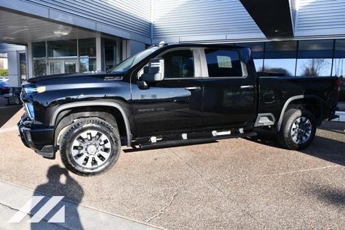 2024 Chevrolet Silverado 2500 Custom