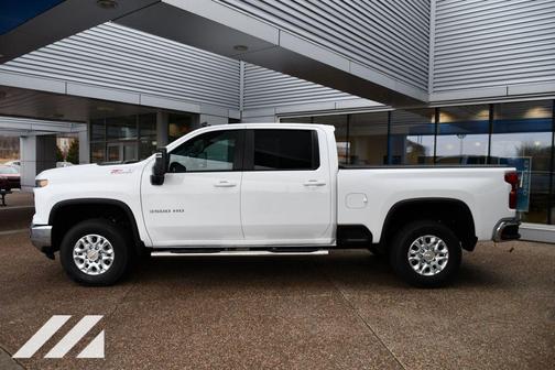 2025 Chevrolet Silverado 3500 LT